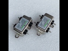 Le filtre à interférences électromagnétiques 1760VDC est équipé d'un boîtier métallique 110/250VAC.